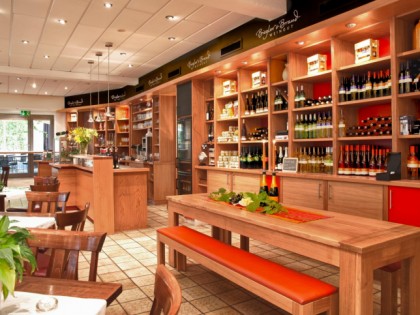 Foto: Kaisergarten Vinothek &amp; Winzercafé